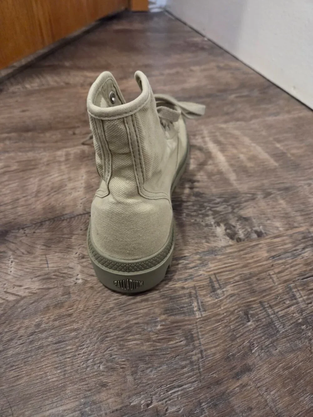 Single Left Palladium Boot